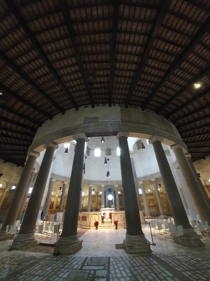 Mini Appartamento Colosseo Rome Exterior photo
